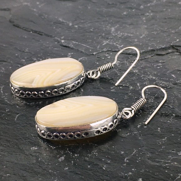 New Striped Agate Stone Silver Hook Dangle Earrings - Picture 5 of 7